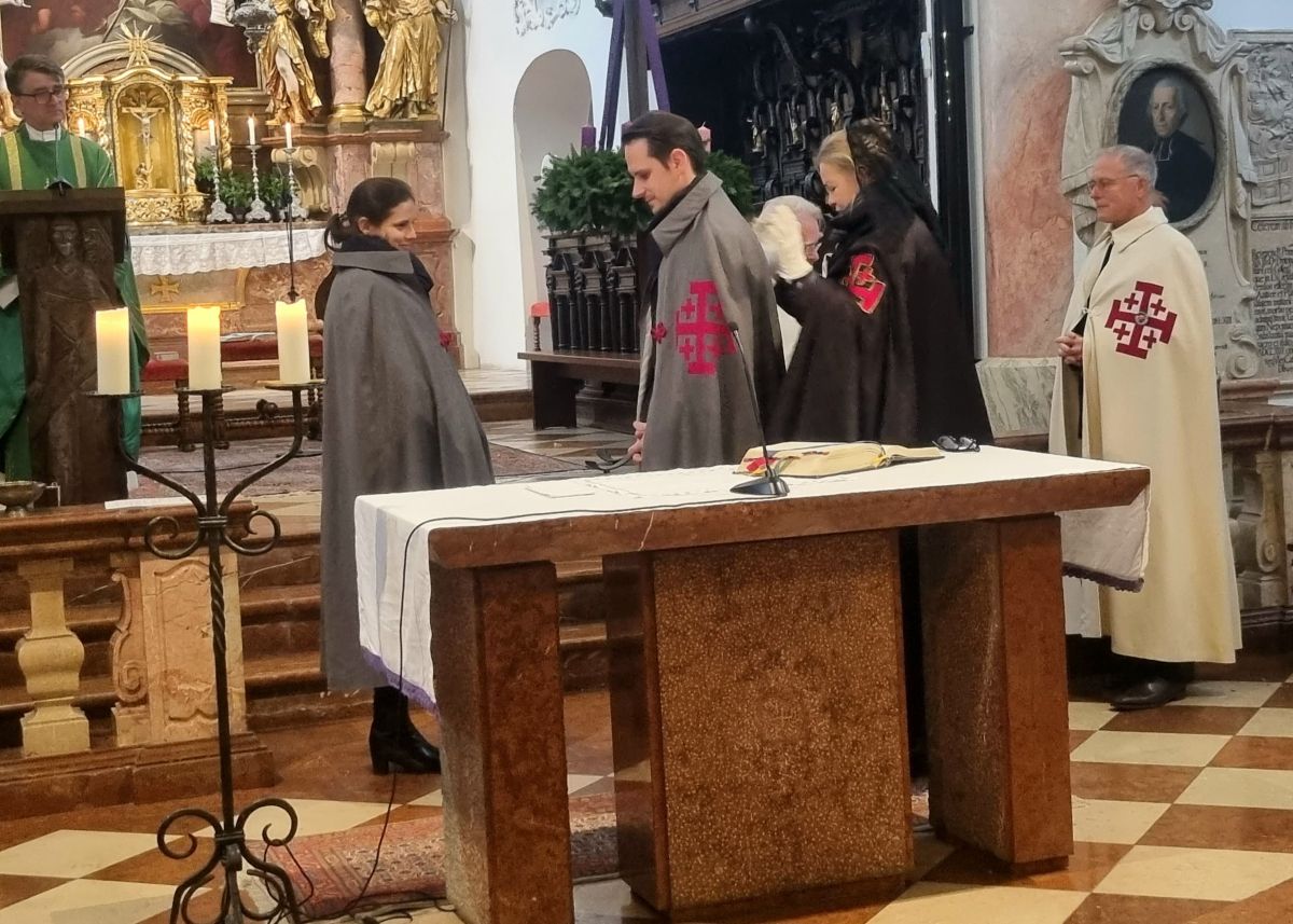 Aufnahme unserer neuen Kandidaten Aufnahme unserer neuen Kandidaten