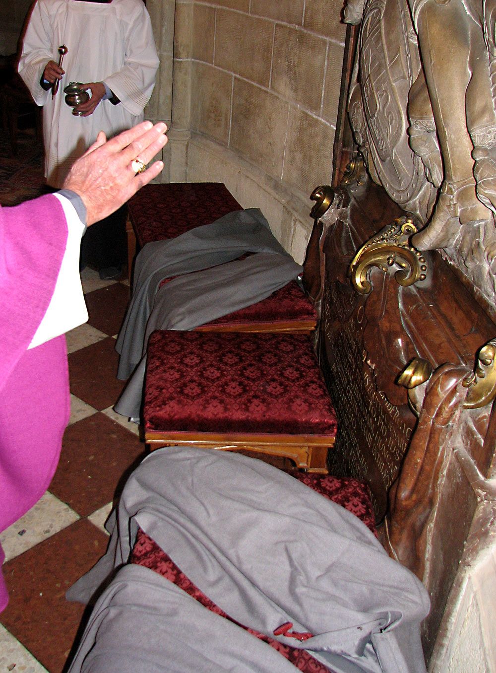 Bilderwunsch: vogt@oessh.at Bilderwunsch: vogt@oessh.at