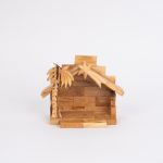 Krippenstall, ~ 16x16x11 cm