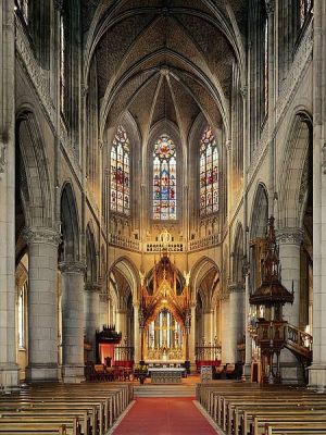 Chrisammesse im Linzer Dom